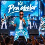 32 anos fazendo o público dançar: o legado e o renascimento da Banda Pra Abalar